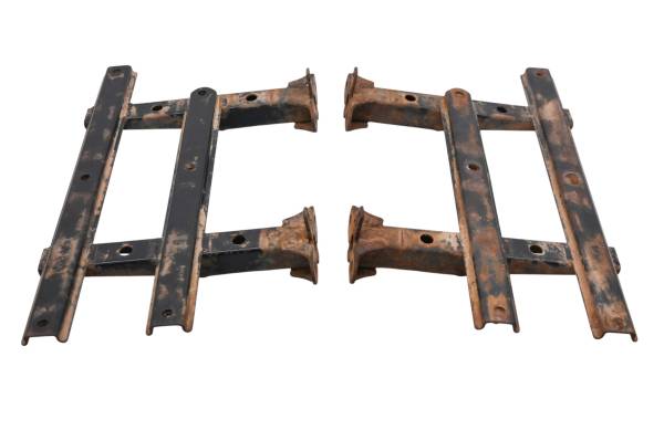 Yamaha - 01 Yamaha Kodiak 400 4x4 Foot Rest Left & Right Support Brackets YFM400F