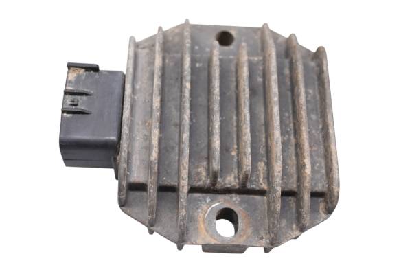 Yamaha - 01 Yamaha Kodiak 4x4 Regulator Rectifier