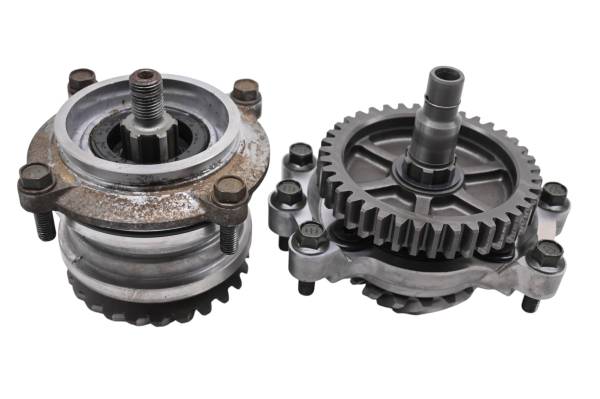 Yamaha - 01 Yamaha Kodiak 400 4x4 Transmission Bevel Gears Output Shaft YFM400F