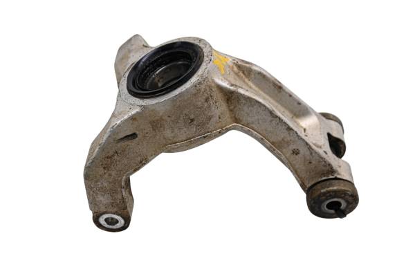 Honda - 03 Honda Rincon 650 4x4 Rear Right Spindle Knuckle