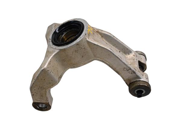 Honda - 03 Honda Rincon 650 4x4 Rear Left Spindle Knuckle