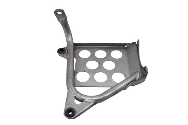 Yamaha - 03 Yamaha Warrior 350 Right Foot Rest Heel Guard YFM350X