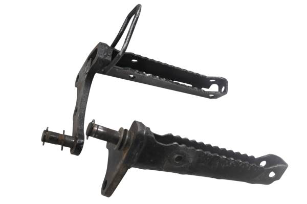 Yamaha - 03 Yamaha Warrior 350 Foot Pegs YFM350X