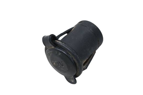 John Deere - 13 John Deere Gator XUV 825i 12 Volt Accessory Outlet 12V