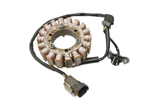 John Deere - 05 John Deere Trail Buck 650 4x4 Stator