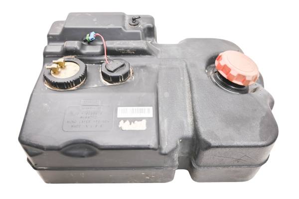 John Deere - 13 John Deere Gator 855D Gas Tank & Fuel Pump