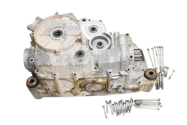 John Deere - 05 John Deere Trail Buck 650 4x4 Crankcase Center Crank Case
