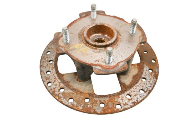 John Deere - 05 John Deere Trail Buck 650 4x4 Rear Right Wheel Hub