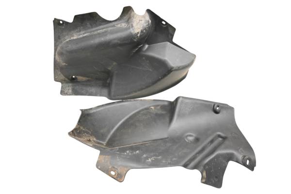 John Deere - 05 John Deere Trail Buck 650 4x4 Inner Fenders Mud Guards Left & Right