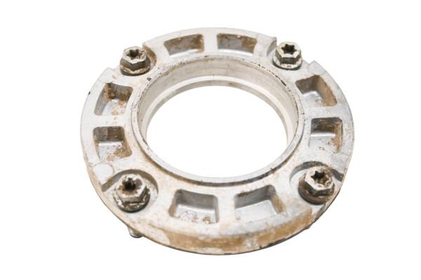 John Deere - 05 John Deere Trail Buck 650 4x4 Engine Output Cover