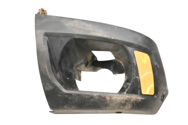 John Deere - 05 John Deere Trail Buck 650 4x4 Front Right Headlight Cover