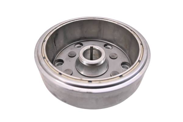 John Deere - 05 John Deere Trail Buck 500 4x4 Auto Flywheel