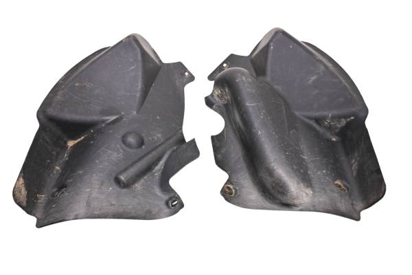 John Deere - 05 John Deere Trail Buck 500 4x4 Auto Left & Right Inner Fenders Mud Cover