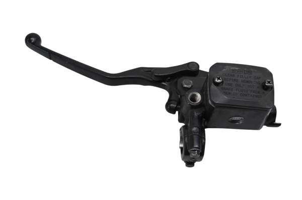 Can-Am - 21 Can-Am Outlander 570 4x4 Front Brake Master Cylinder & Lever