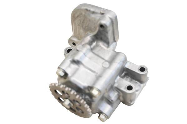 Kubota - 18 Kubota RTV-XG850 Oil Pump Sidekick 850