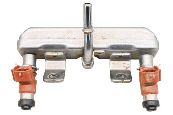 Kubota - 18 Kubota RTV-XG850 Fuel Injectors & Rail Sidekick 850