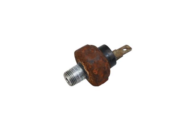 Kubota - 16 Kubota RTV-X1100CW Oil Pressure Switch