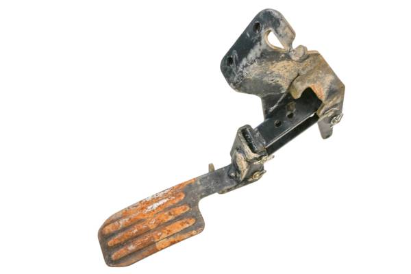 Kubota - 15 Kubota RTV X 1100 C Accelerator Pedal