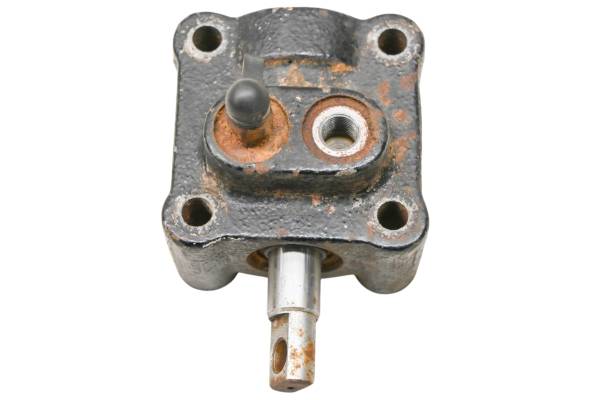 Kubota - 13 Kubota RTV900XT Front Right Brake Cylinder