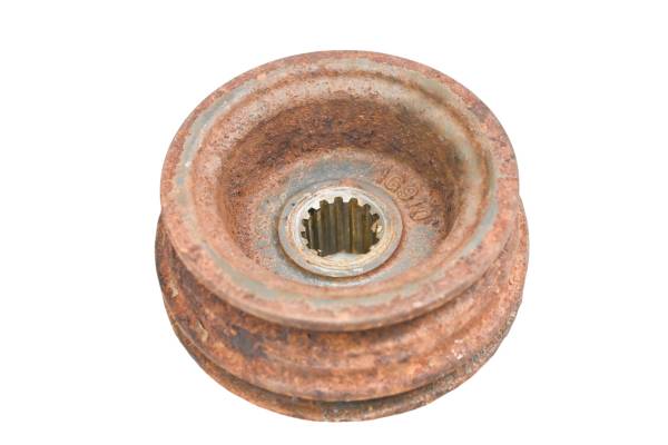 Kubota - 10 Kubota RTV1100CW9-H Alternator Pulley