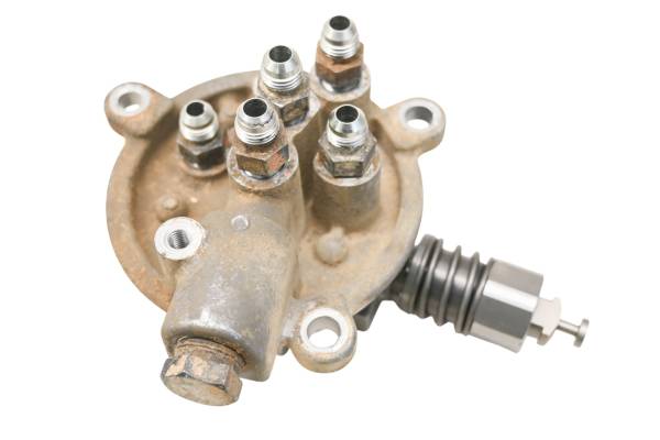 Kubota - 21 Kubota RTV-X1140W Hydraulic Pump Control Valve