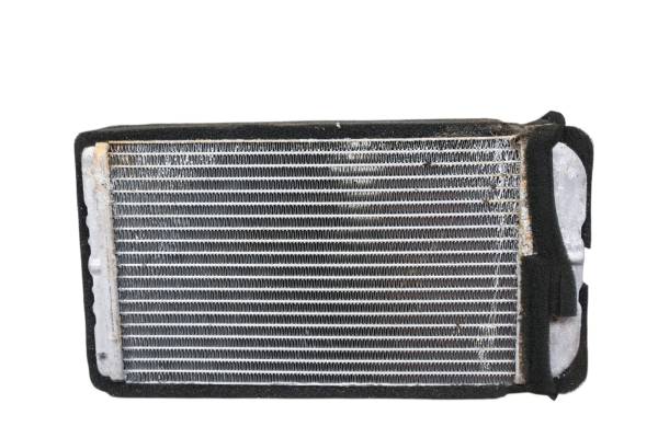 Kubota - 16 Kubota RTV-X1100CW Heater Core