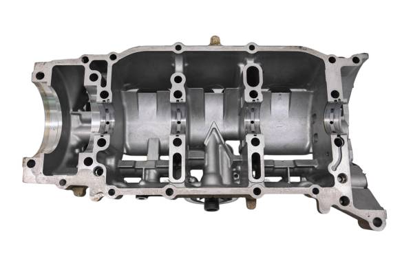 Yamaha - 24 Yamaha YXZ1000R SS Crankcase Bottom Half Crank Case