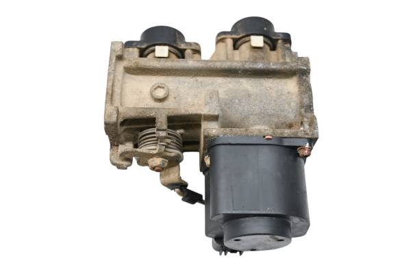 Kawasaki - 18 Kawasaki Mule 4000 2x4 Throttle Body KAF620P