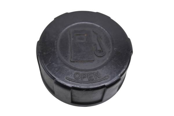 Kawasaki - 18 Kawasaki Mule 4000 2x4 Gas Cap KAF620