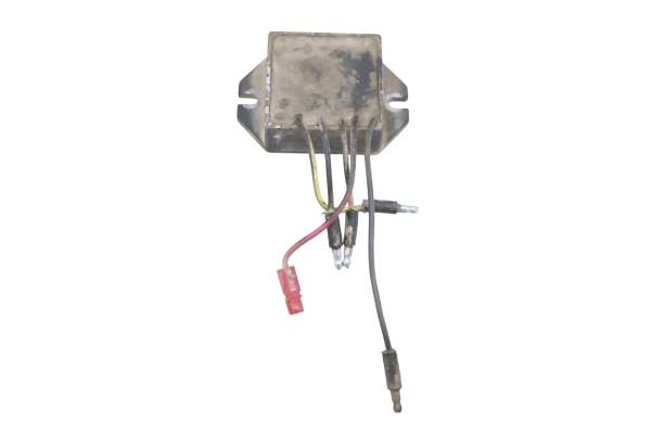 Polaris - 02 Polaris Sportsman 700 4x4 Regulator Rectifier