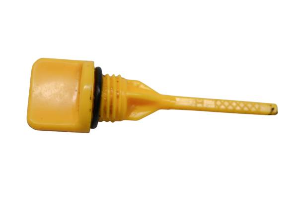 Kawasaki - 18 Kawasaki Mule 4000 2x4 Oil Dip Stick KAF620