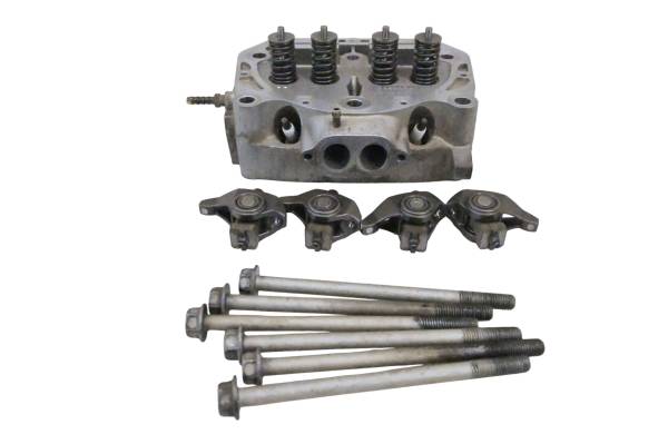 Polaris - 02 Polaris Sportsman 700 4x4 Cylinder Head