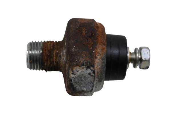 Kawasaki - 18 Kawasaki Mule 4000 2x4 Oil Pressure Switch KAF620