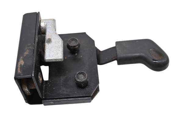 Kawasaki - 18 Kawasaki Mule 4000 2x4 Right Inside Door Latch KAF620