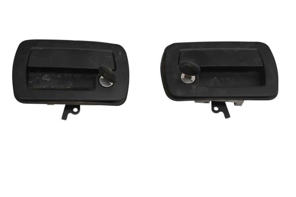 Can-Am - 13 Can-Am Commander 1000 XT Door Handle Latches & Keys