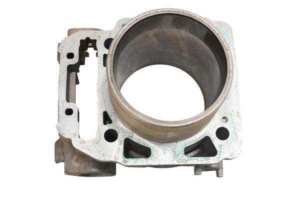 Can-Am - 13 Can-Am Commander 1000 XT Rear Cylinder