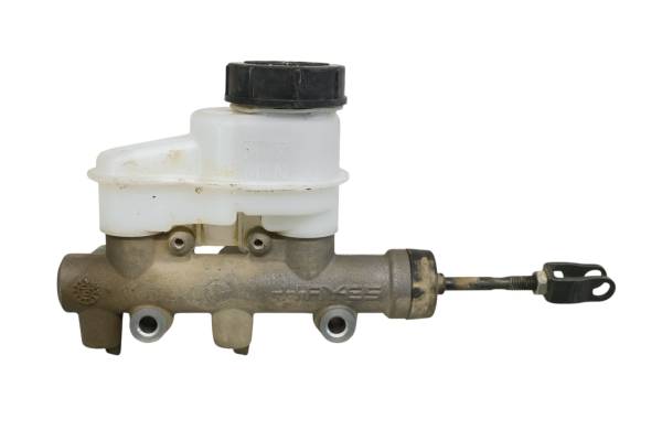 Kawasaki - 19 Kawasaki Mule Pro-DX EPS Rear Brake Master Cylinder KAF1000E