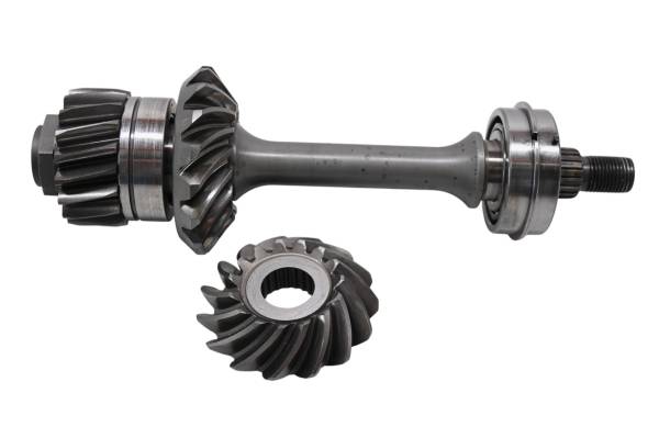 Arctic Cat - 07 Arctic Cat 700 4x4 EFI FIS Auto Transmission Bevel Gears Output Shaft