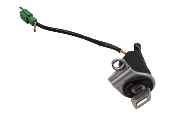 Suzuki - 00 Suzuki DRZ400E Key Switch