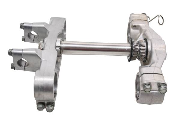 Suzuki - 00 Suzuki DRZ400E Triple Tree Clamps Upper & Lower