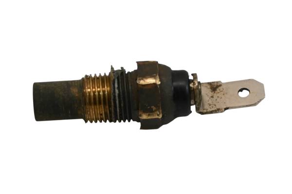 Kubota - 18 Kubota RTV-X900W Thermo Switch