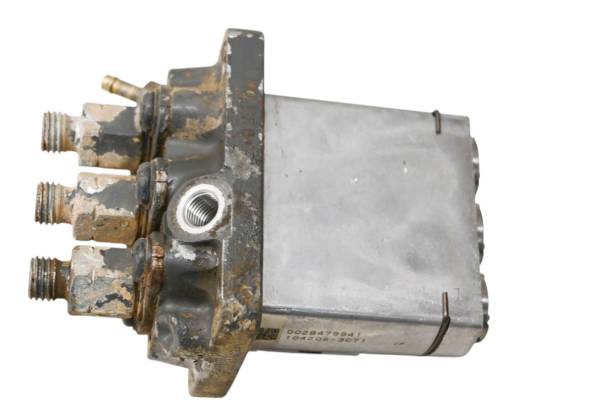 Kubota - 13 Kubota RTV900XT Injection Pump