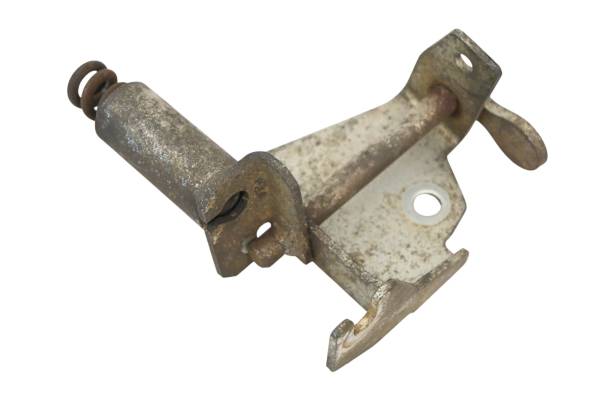 Kubota - 18 Kubota RTV-X900W Unload Link Arm Bracket Mount