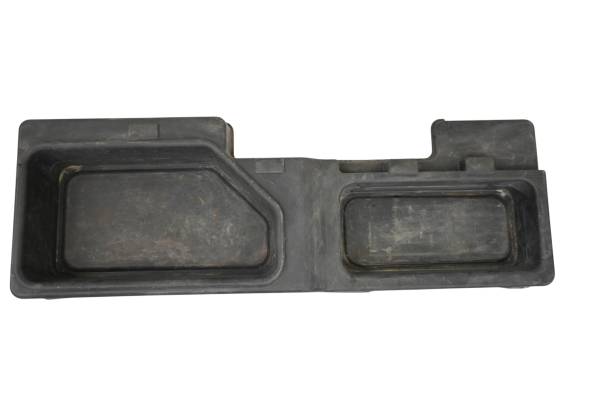 Kubota - 18 Kubota RTV-X900W Center Box Cover