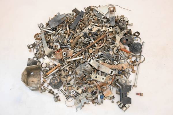 Kubota - 18 Kubota RTV-X900W Hardware Set Nuts & Bolts
