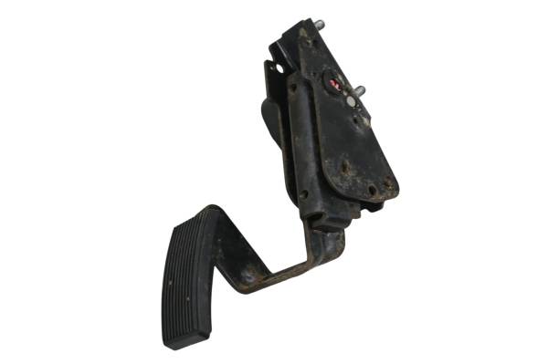 Can-Am - 18 Can-Am Commander Max 1000 XT Accelerator Pedal