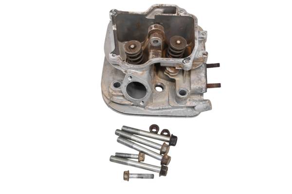 Kubota - 12 Kubota RTV400Ci Cylinder Head