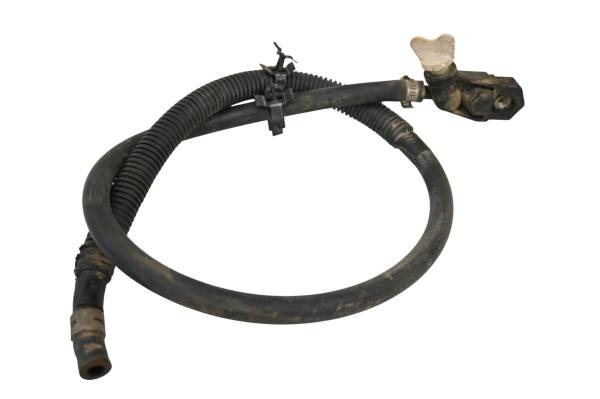 Kubota - 18 Kubota RTV-X900W Air Bleeder Hose