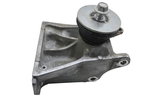 Kawasaki - 19 Kawasaki Mule Pro-DXT Gear Box Bracket Mount KAF1000A