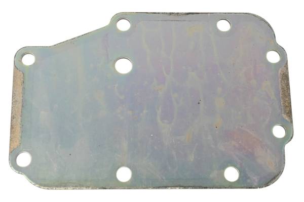 Kubota - 18 Kubota RTV-X900W Transmission Breather Cover Plate